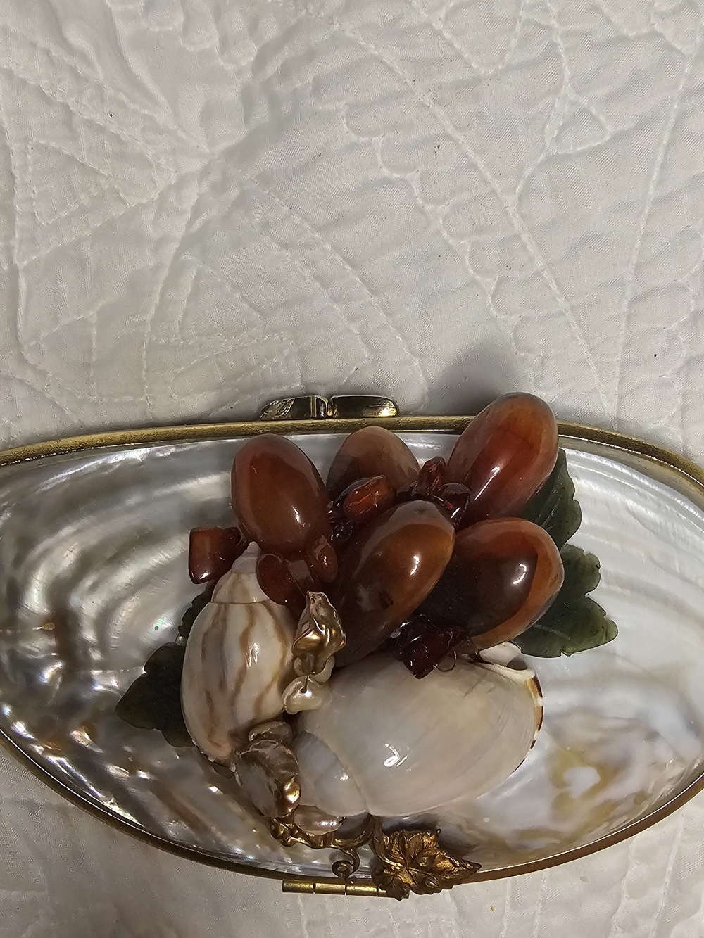 Authentic Vintage Marianne E Designs Mother of Pearl Shell Clutch